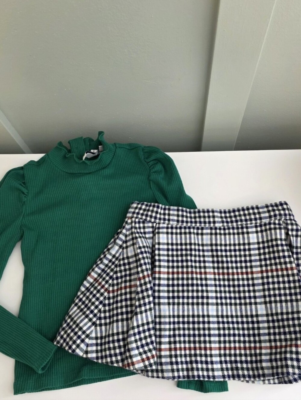 The Beaufort Bonnet Company Plaid Green Christmas Winter 4 4t Outfit Set